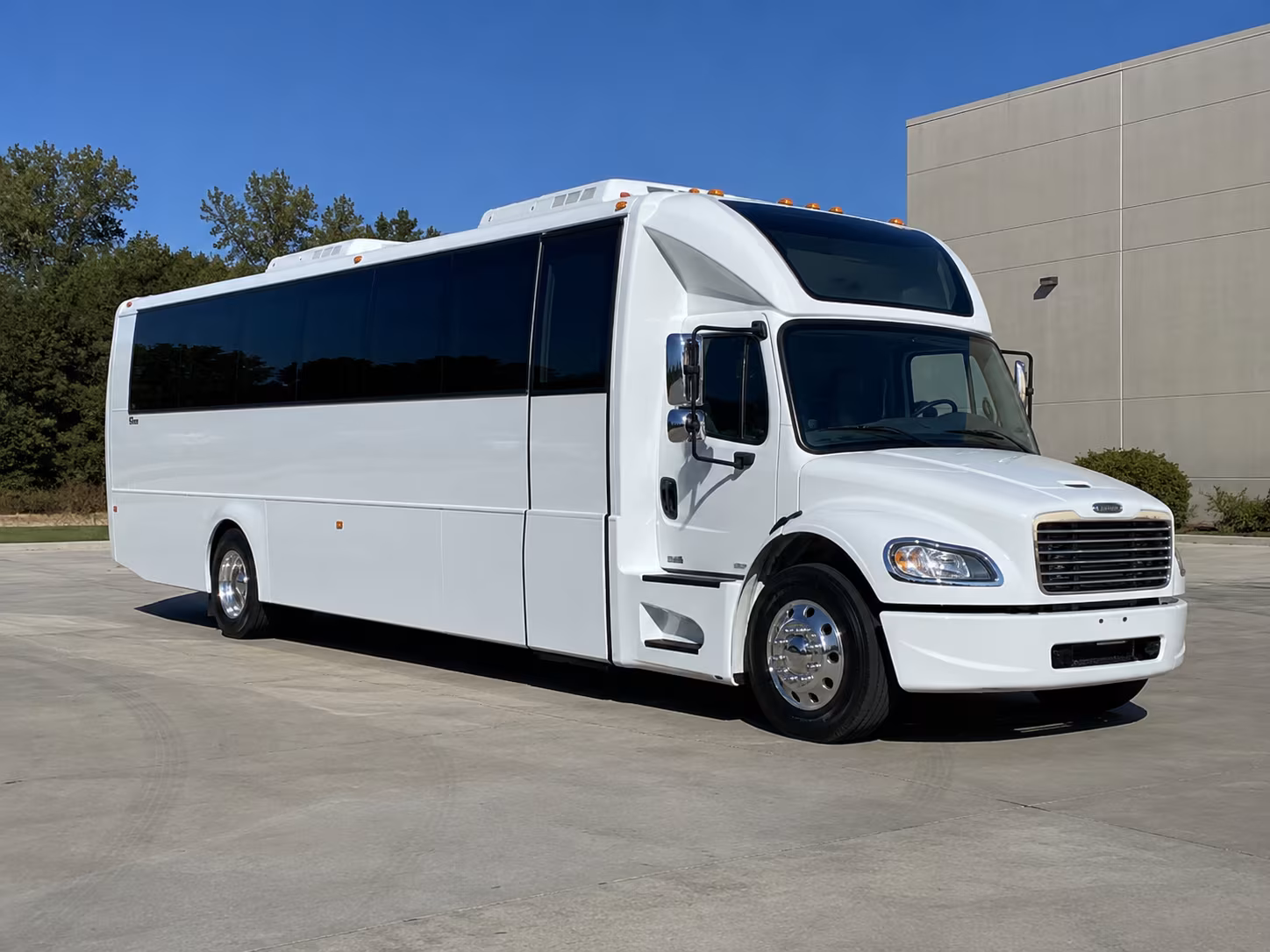 sunnyvale 28 passenger party bus